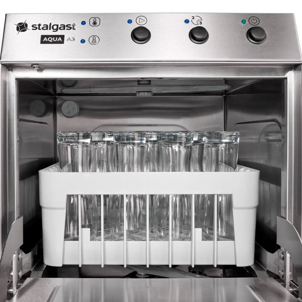 Spülmaschine 2,77 kW mit Klarspülmitteldosier-,Reinigerdosier- und Ablaufpumpe Gastronics - CPGASTRO
