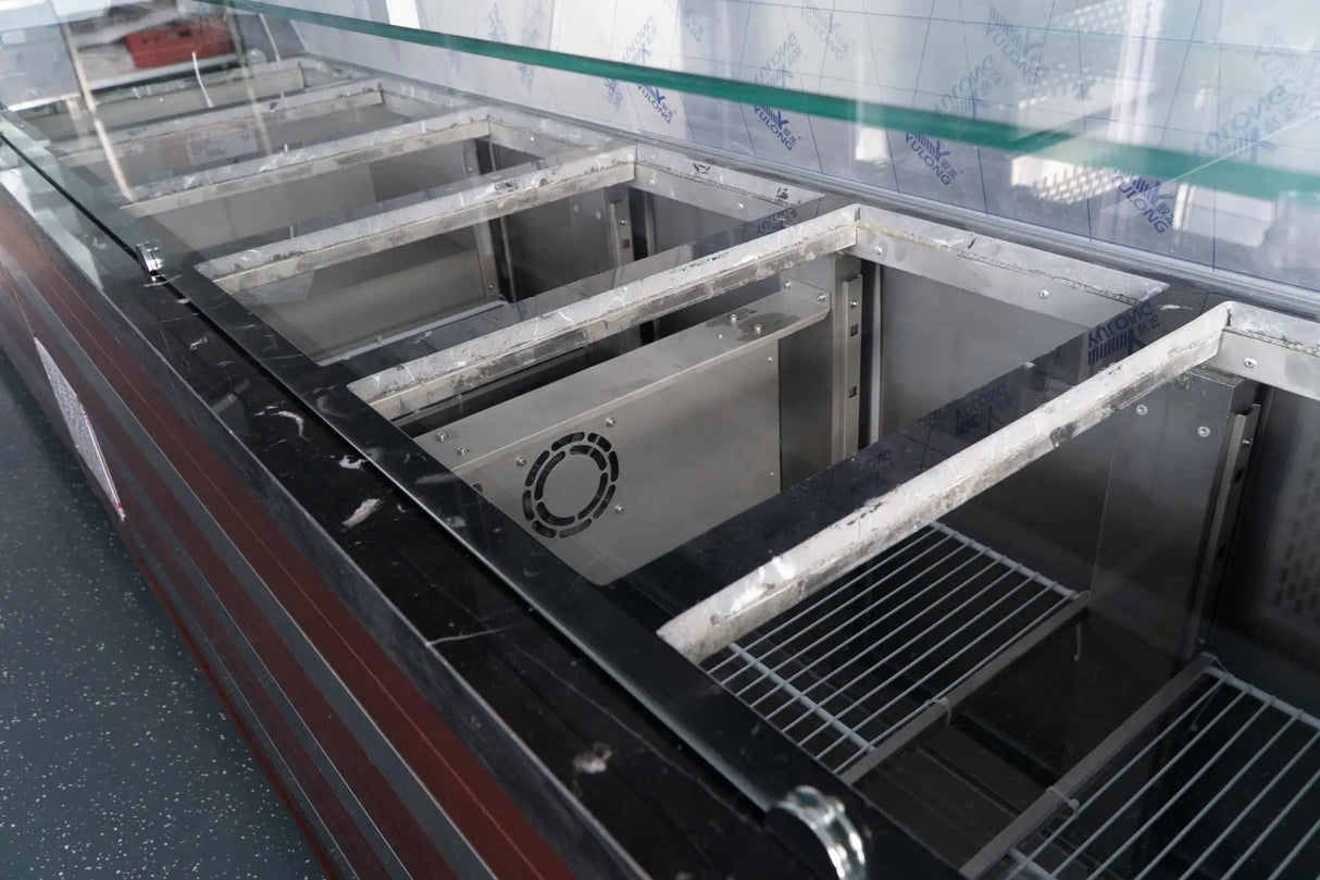 Salattheke mit Aufsatzvitrine 220 cm Gastronics - CPGASTRO