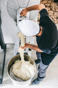 Dough kneading machine