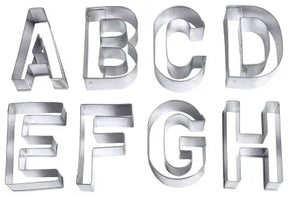 Ausstecher 'BUCHSTABEN' groß - CPGASTRO