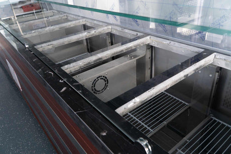 Salattheke mit Aufsatzvitrine 220 cm Gastronics - CPGASTRO